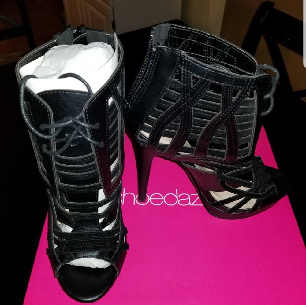 Shoe Dazzel Heels